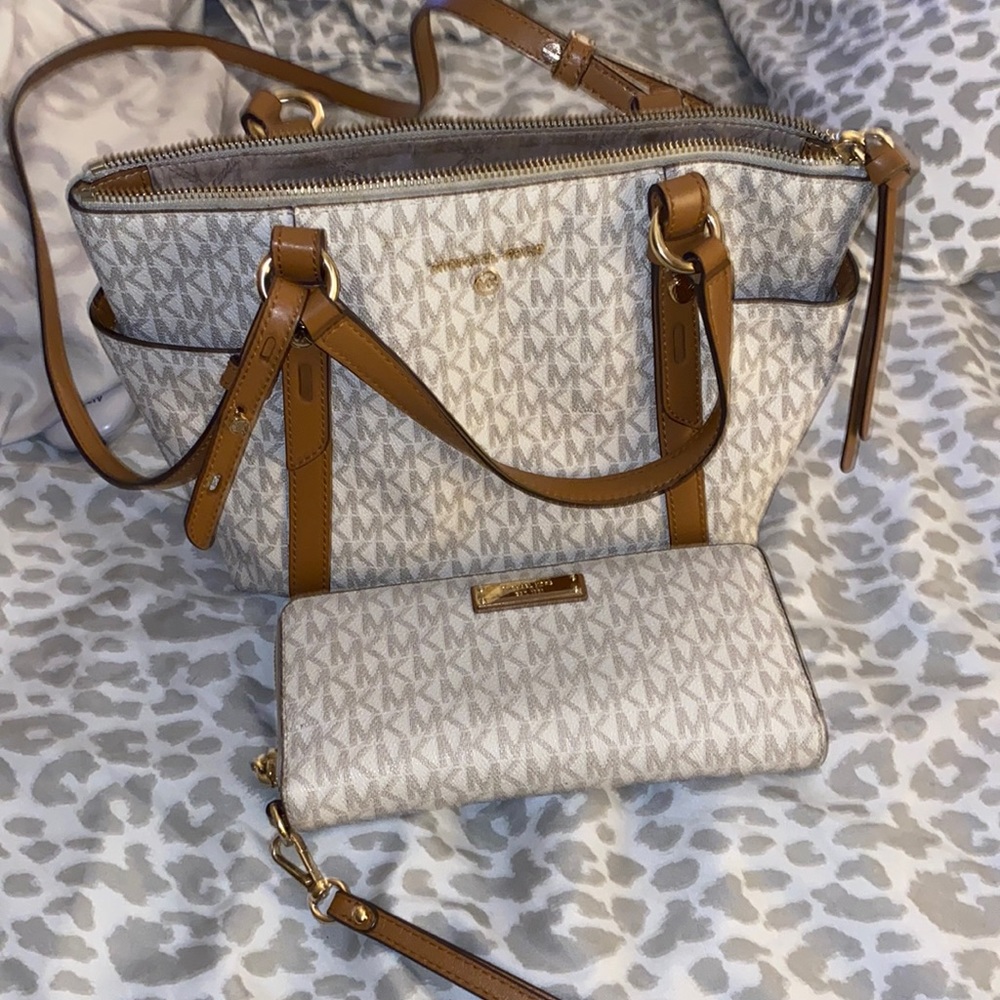 Mk bag and wallet